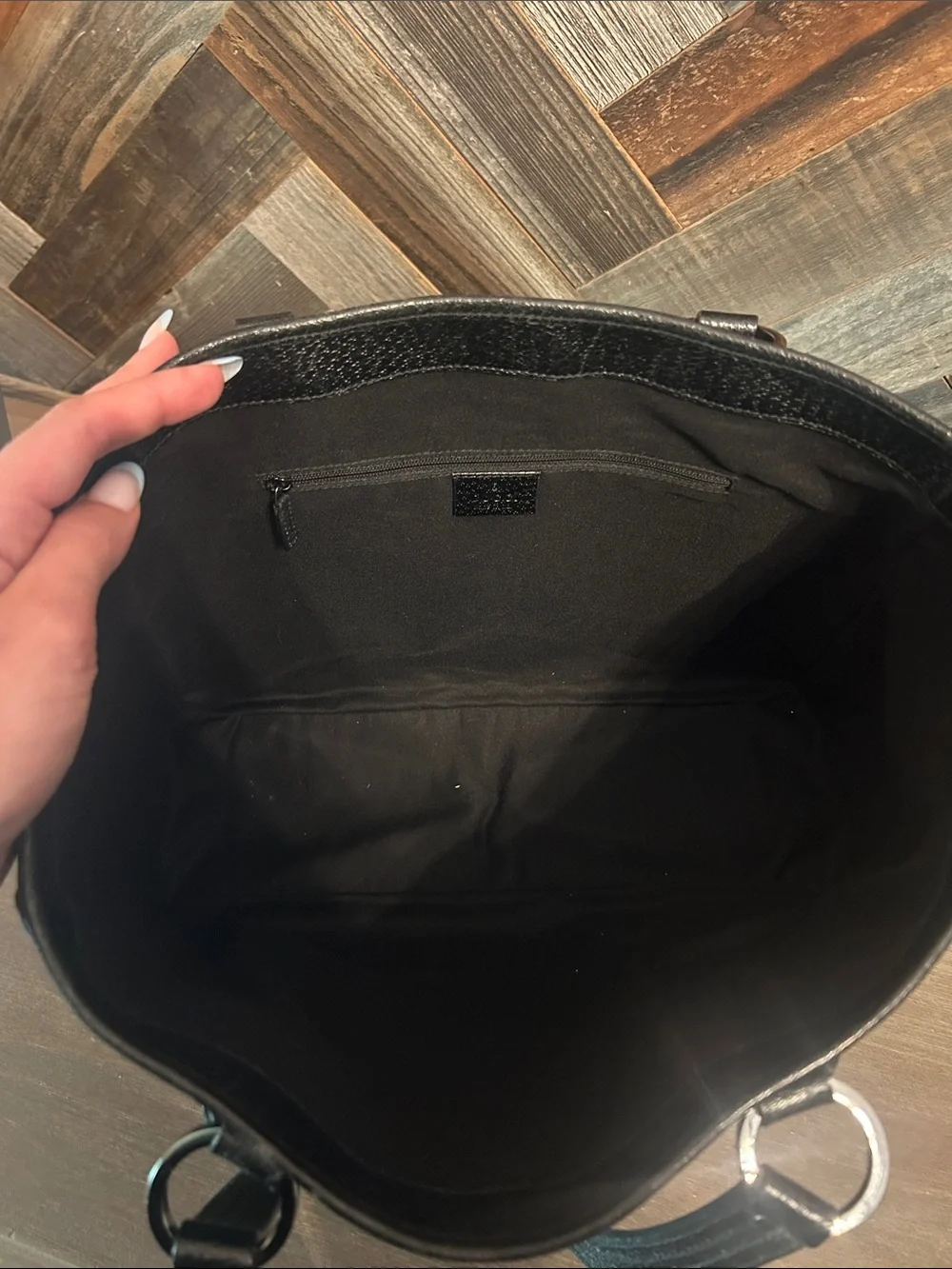 Gucci Abbey Tote Bag